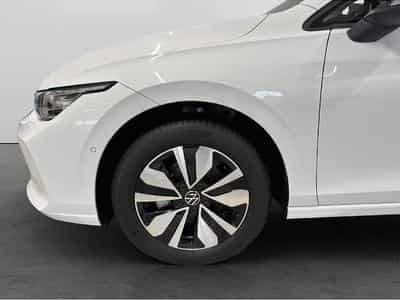 VW Golf (2025) - Photo 8