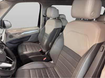 VW Multivan (2024) - Photo 9