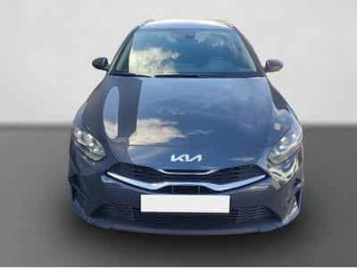 Kia Ceed (2022) - Foto 2