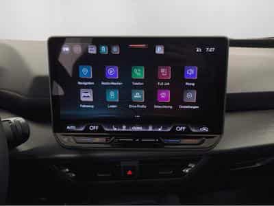 Cupra Born (2025) - Photo 13