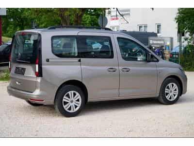 VW Caddy (2025) - Photo 9