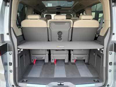 VW Multivan (2025) - Photo 11