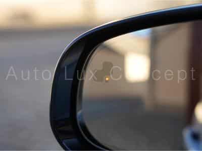 Jaguar XE Portfolio 20t (2016) - Photo 14