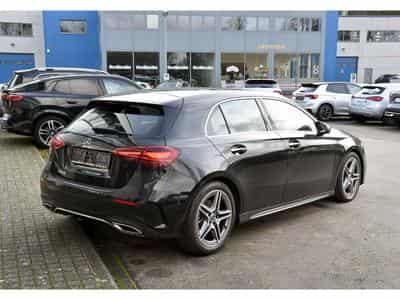 Mercedes A 200 AMG Line 7G-Tronic GPS LANE CAM PARK KEYLESS 1° MAIN (2025) - Photo 4