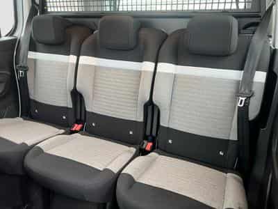 Citroën Berlingo 1.5 BlueHDi 130 EAT8 Plus (2025) - Photo 8