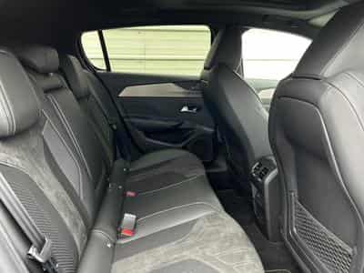 Peugeot 308 1.2 PureTech 145 e-DSC6 GT (2025) - Photo 8