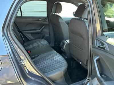 VW T-Cross 1.5 TSi 150 DSG R-Line (2026) - Photo 13