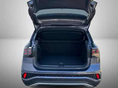 VW T-Cross 1.5 TSi 150 DSG R-Line (2026) - Photo 15