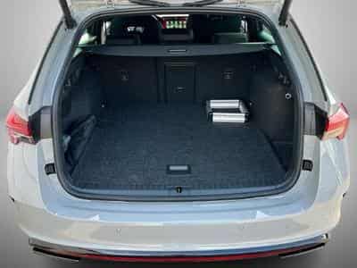 Skoda Octavia 2.0 TSi DSG 265 RS (2026) - Photo 15