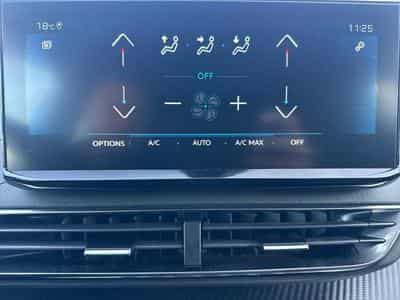 PEUGEOT 3008 1.2 PureTech 130ch S&S Allure Pack (2024) - Photo 10