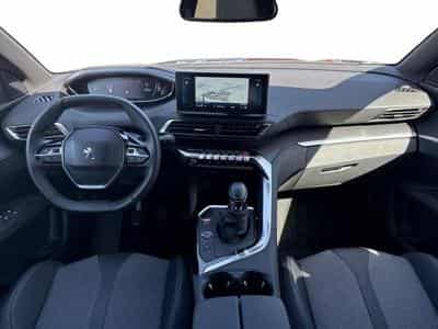 PEUGEOT 3008 1.2 PureTech 130ch S&S Allure Pack (2024) - Photo 2