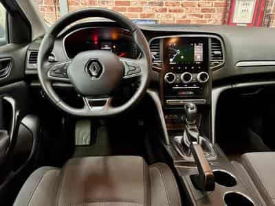 Renault Megane Megane 1.3 TCE 140cv Navig/ClimaA/LED/Tempo (2022) - Photo 4