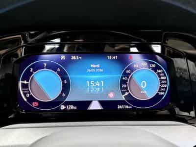 VW Golf Life 2.0 TDI BVM6 115 CV *ACC* APP CONNECT* *SIEGES CHAUFF* (2023) - Photo 13