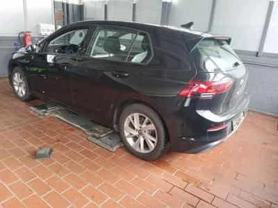 VW Golf Life 2.0 TDI BVM6 115 CV *ACC* APP CONNECT* *SIEGES CHAUFF* (2023) - Photo 7