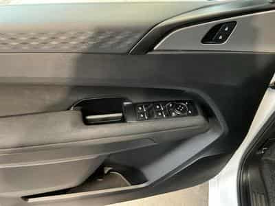 VW Amarok DC-Life+AUT.+4x4+P.Info+AHK (2025) - Foto 11