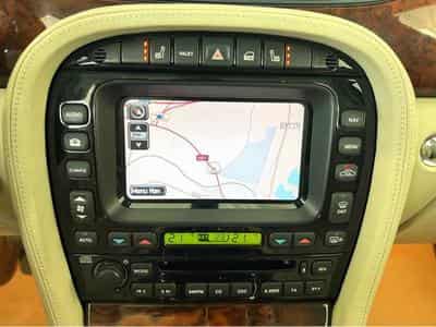 Jaguar XJ Voiture en dépot vente (2004) - Photo 8