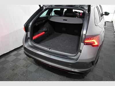 Skoda Octavia Octavia Combi 2.0 TSI RS, AHK, Pano., 19", Canto (2024) - Foto 4