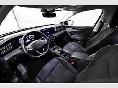 VW Tiguan Tiguan 2.0 TDI 4Motion Elegance, AHK, DCC, 19" S (2024) - Photo 5