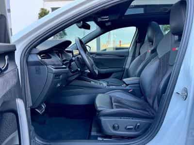 Skoda Octavia Octavia Combi RS 2.0 TSI DSG /MASSAGE/PANO/HUD/ (2020) - Photo 9