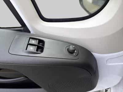 Peugeot Boxer III Pro SR (2023) - Photo 9