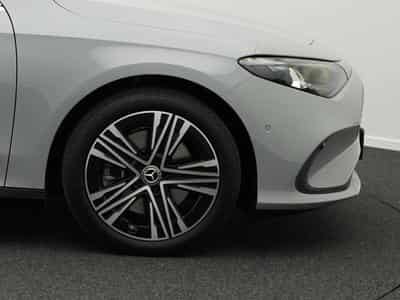 Mercedes CLA 250 + mit EQ Technologie (2025) - Photo 6
