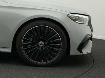 Mercedes E 220 d Limousine (2025) - Photo 6
