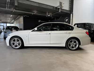 BMW 335 335 i/Active Hybrid /Sport-Paket M/Camera/Bi Xénon/Cuir/ (2015) - Photo 7