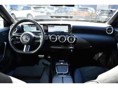 Mercedes A 200 d AMG Line 8G-DCT REGUL GPS CAM PARK APPLE CARPLAY NEUVE (2025) - Photo 9