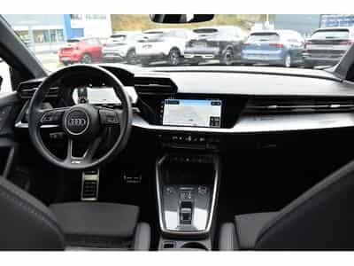 Audi A3 Sportback 35 TFSI S-Line S-Tronic ACC GPS LANE PARK 1° MAIN (2024) - Photo 9