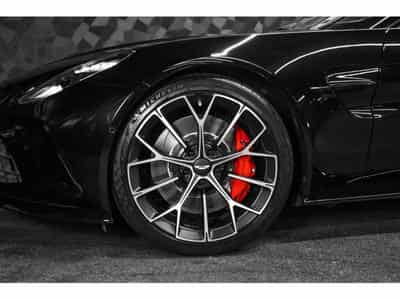 Aston-Martin V8 Vantage V8 Coupé (2025) - Photo 11