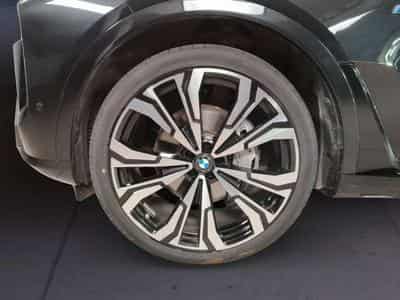 BMW X7 xDrive40d Gestiksteuerung DAB (2025) - Photo 6