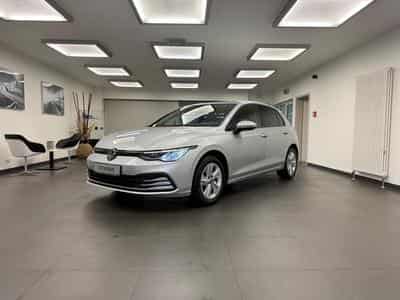 VW Golf Life 2.0 TDI 116 CV / 85 kW 6 vitesses (2022) - Photo 1