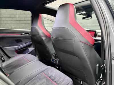 VW Golf GTI Clubsport 2.0 TSI 300 CV DSG7 *PACK PERF* AKRA* MATRIX * (2024) - Foto 14