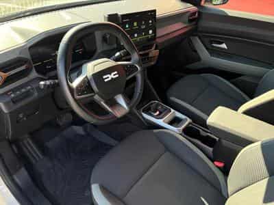 Dacia Duster 1.6 HYBRID 140CV EXTREME (2024) - Photo 12