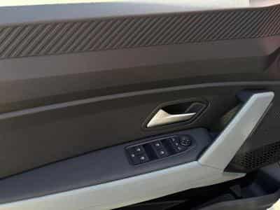 Dacia Duster 1.6 HYBRID 140CV EXTREME (2024) - Photo 13