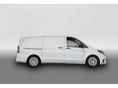 Mercedes Vito (2026) - Photo 4