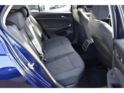 VW Golf (2024) - Foto 8