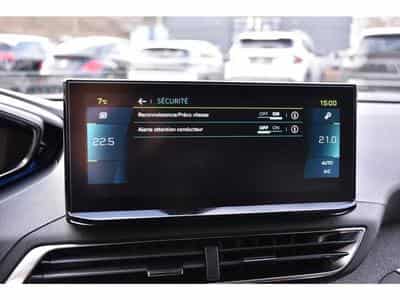 Peugeot 3008 (2023) - Photo 14