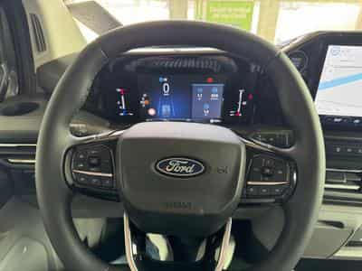 Ford Transit 2.0 ECOBLUE 170 BVA L2H1 Limitited (2025) - Photo 12