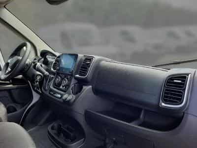 Peugeot Boxer 2.2 BlueHDI 140 EAT8 L3H2 (2025) - Photo 8