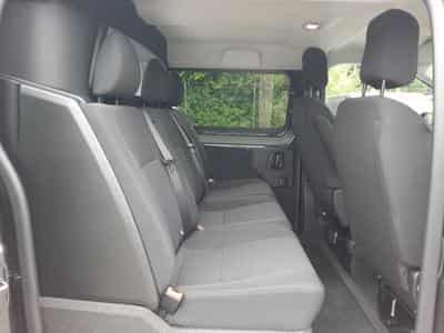 Peugeot Expert 2.0 BlueHDI 180 EAT8 Confort M Doubel Cabine (2025) - Photo 11