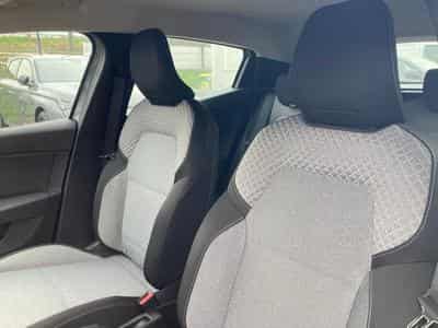 Renault Clio 1.5 dCi 101  Evolution (2025) - Photo 10