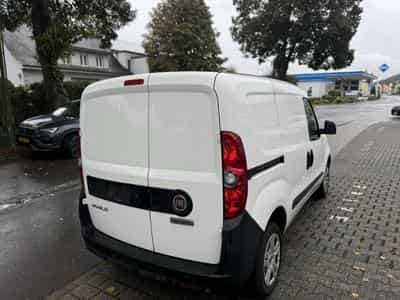 Fiat Doblo 1.3 MJet 95 (2019) - Foto 7