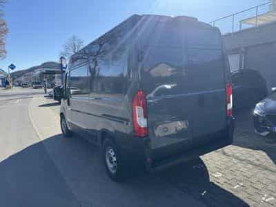 Fiat Ducato 2.2 Mjet 140  AT L2H2 (2025) - Foto 8