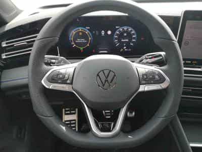 VW Tiguan 2.0 TDI 193 DSG 4 Motion R-Line (2025) - Photo 11