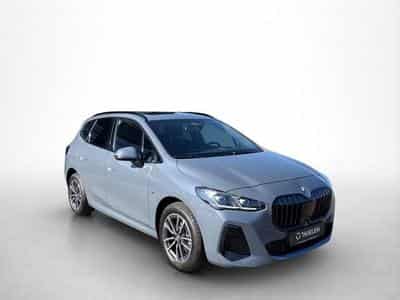 BMW 220 Active Tourer 220 i M Sport/elektr. Sitze/Innova (2024) - Photo 2