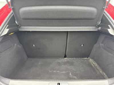 PEUGEOT 208 1.2 Hybrid 100ch Allure e-DCS6 (2024) - Photo 6