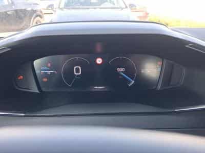 PEUGEOT 2008 1.2 100ch S&S Allure (2024) - Photo 2