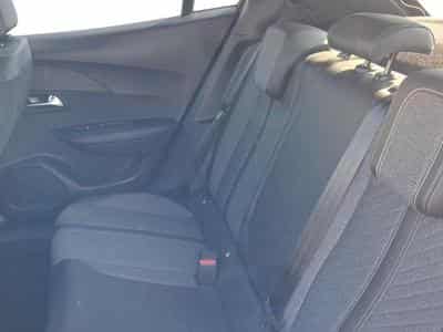 PEUGEOT 2008 1.2 100ch S&S Allure (2024) - Photo 3