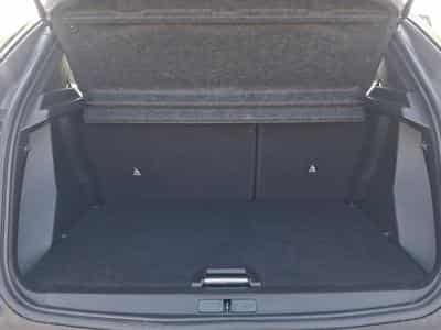 PEUGEOT 2008 1.2 100ch S&S Allure (2024) - Photo 4